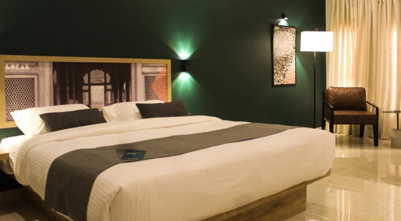 Lokal Rooms X Gulberg Lahore Ngoại thất bức ảnh