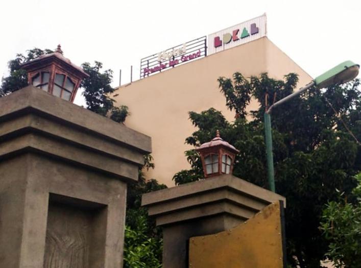 Lokal Rooms X Gulberg Lahore Ngoại thất bức ảnh