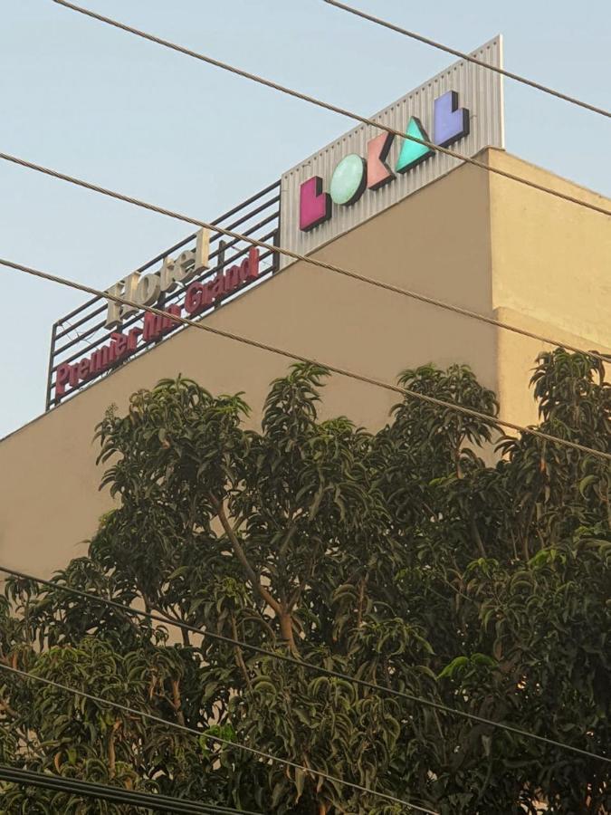 Lokal Rooms X Gulberg Lahore Ngoại thất bức ảnh